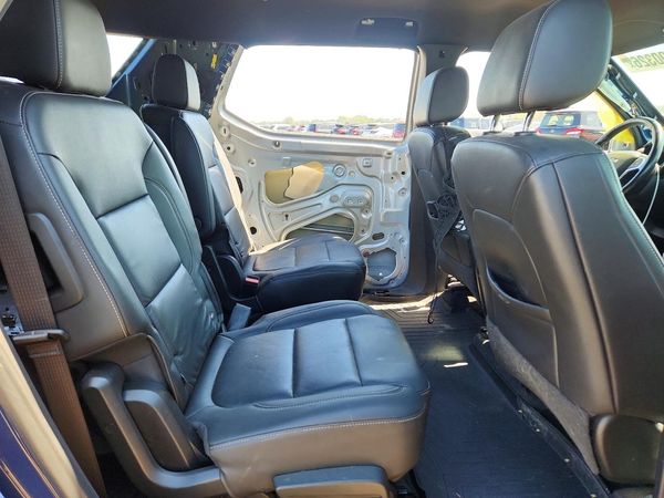 2022 CHEVROLET TRAVERSE LT