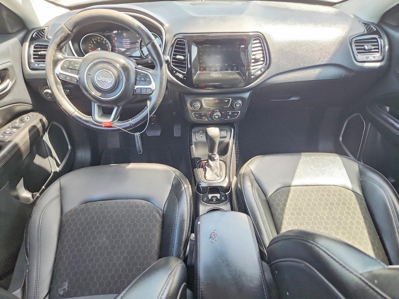 2020 JEEP COMPASS LATITUDE 4X2