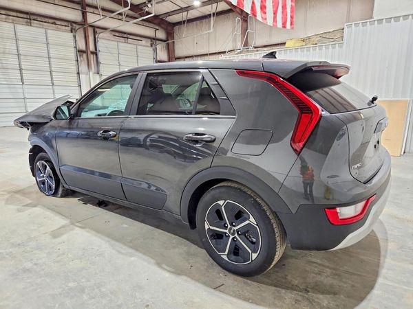 2026 KIA NIRO LX