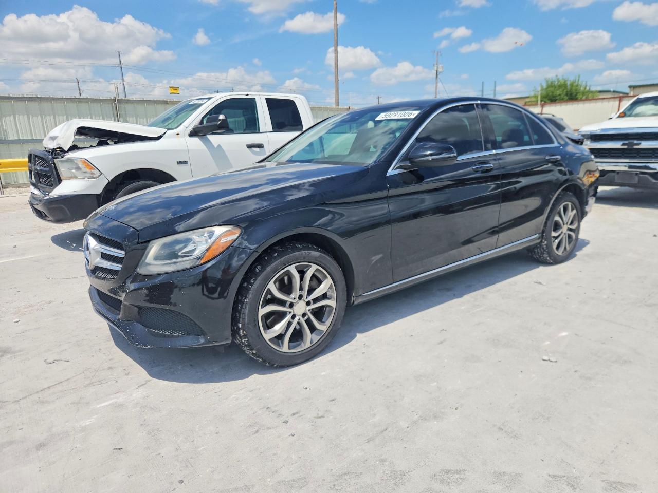 2016 MERCEDES-BENZ C C300