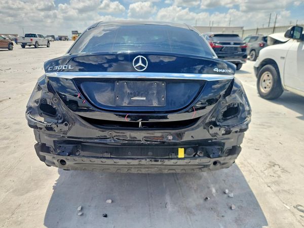2016 MERCEDES-BENZ C C300