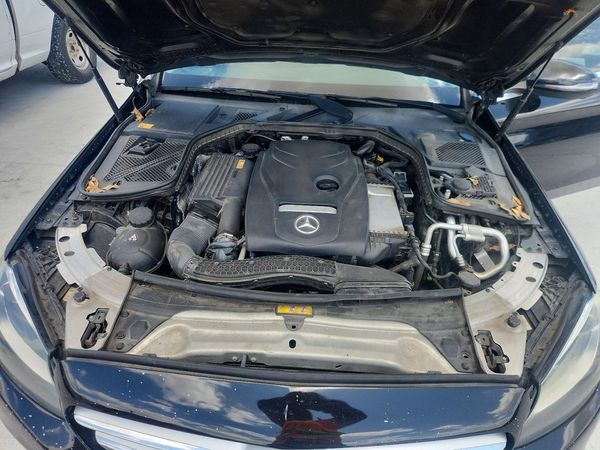 2016 MERCEDES-BENZ C C300