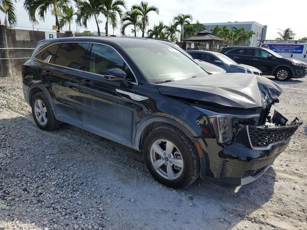 2025 KIA SORENTO