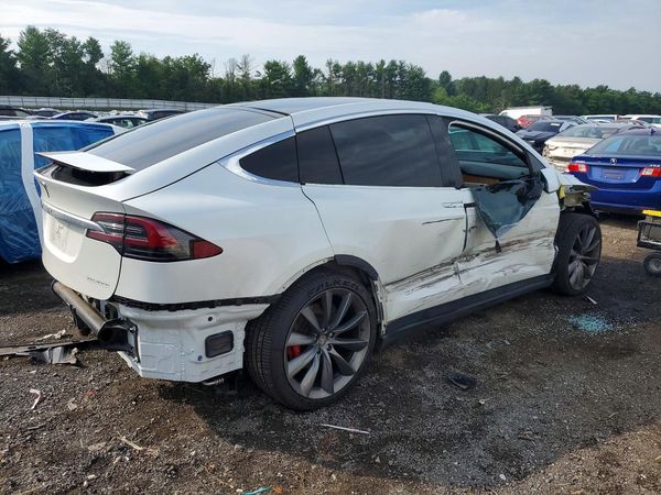 2019 TESLA MODEL X