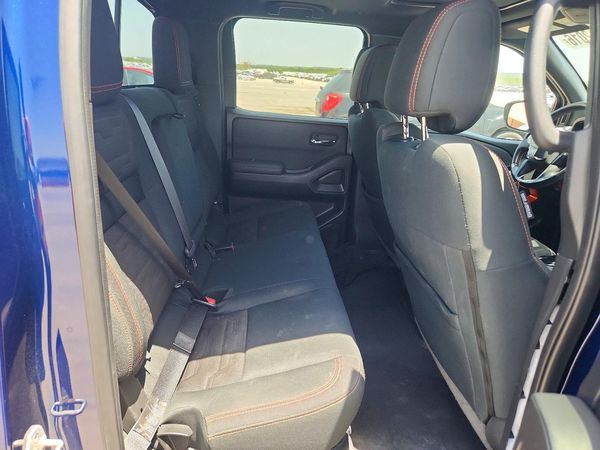 2022 NISSAN FRONTIER Crew Cab