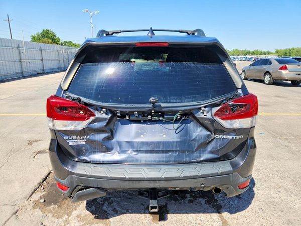 2019 SUBARU FORESTER