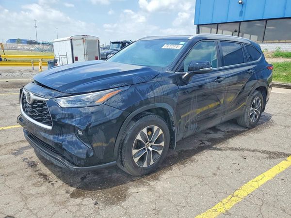 2023 TOYOTA HIGHLANDER