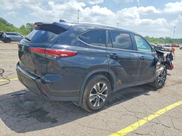 2023 TOYOTA HIGHLANDER