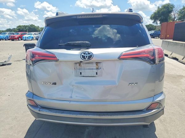 2018 TOYOTA RAV4 Adventure/XLE