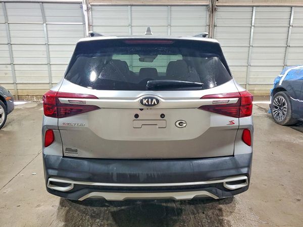 2021 KIA SELTOS S