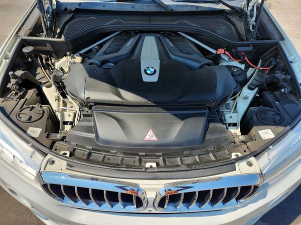 2014 BMW X5 xDrive50i