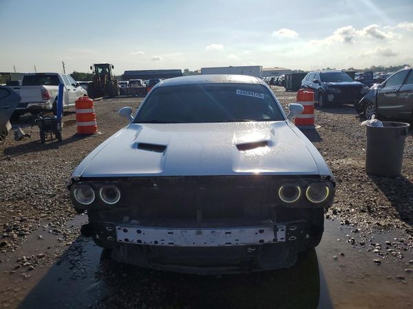 2015 DODGE CHALLENGER SXT