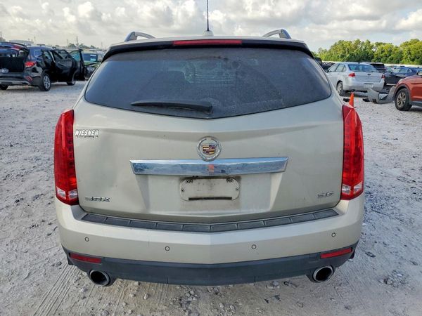 2016 CADILLAC SRX Luxury