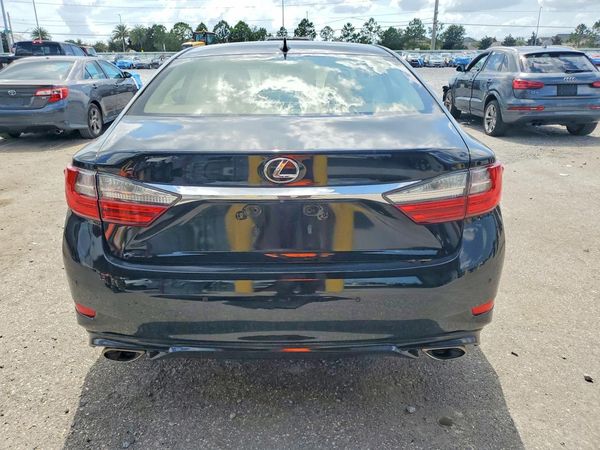 2016 LEXUS ES