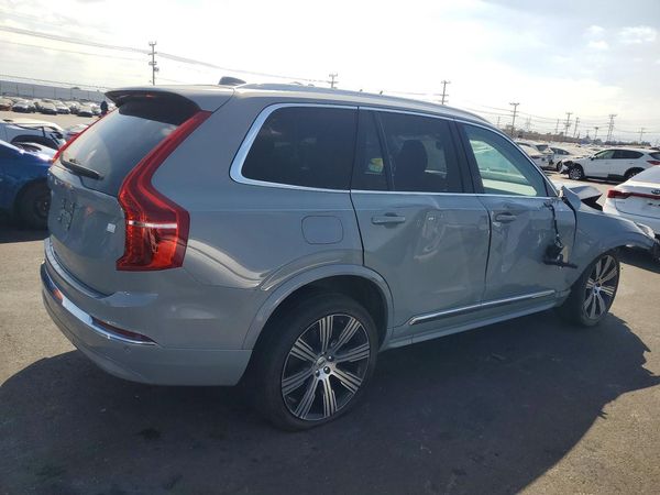 2024 VOLVO XC90
