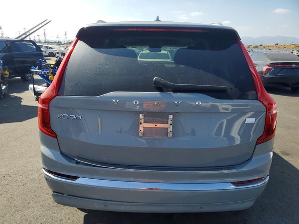 2024 VOLVO XC90