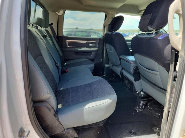 2015 RAM 1500 SLT