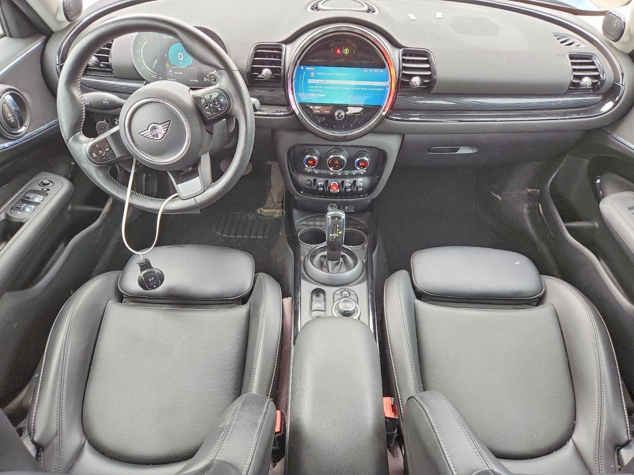 2022 MINI COOPER