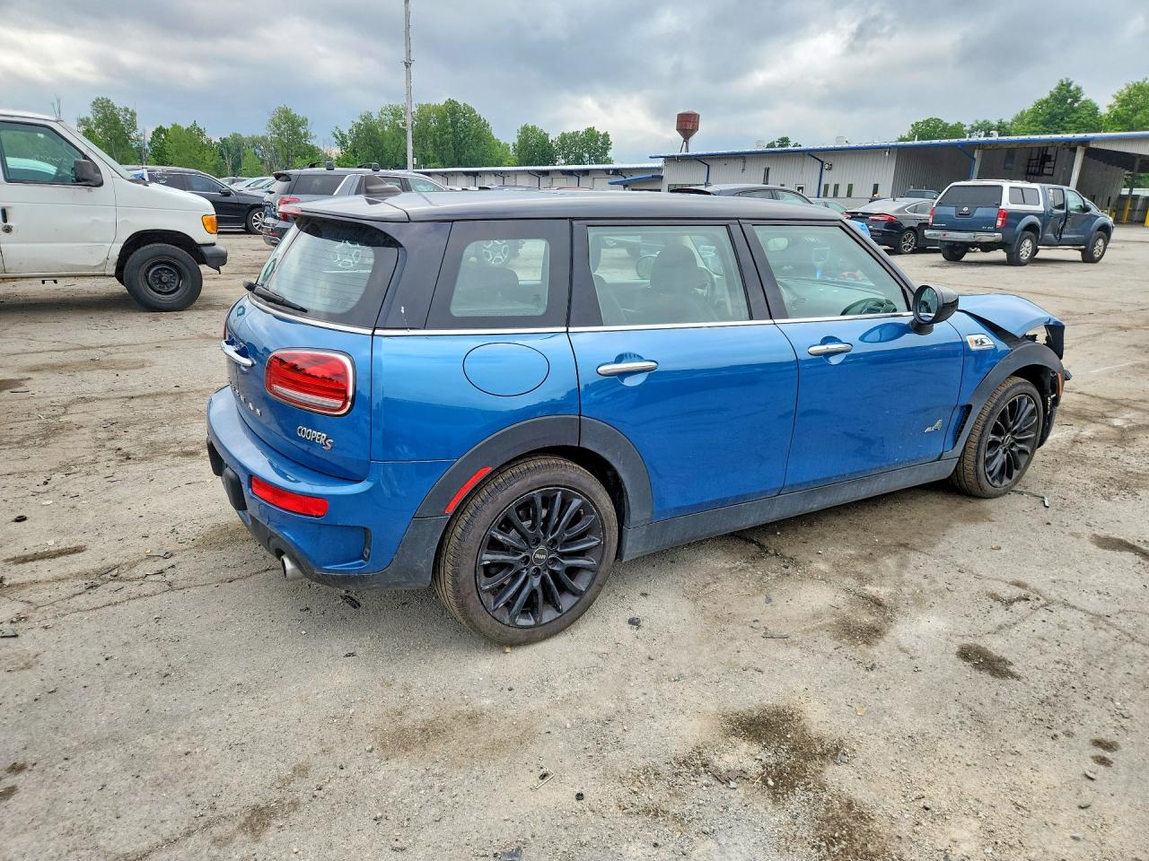 2022 MINI COOPER