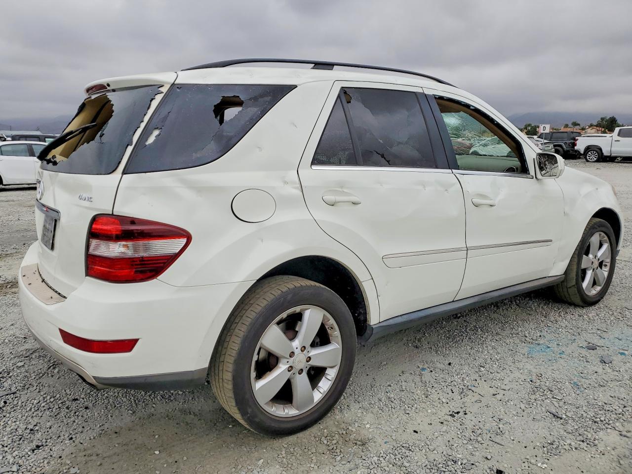 2010 MERCEDES-BENZ ML ML350 4-MATIC