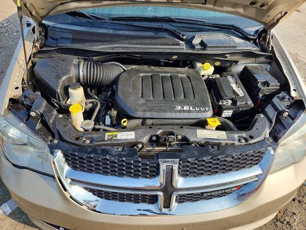 2013 DODGE GRAND CARAVAN