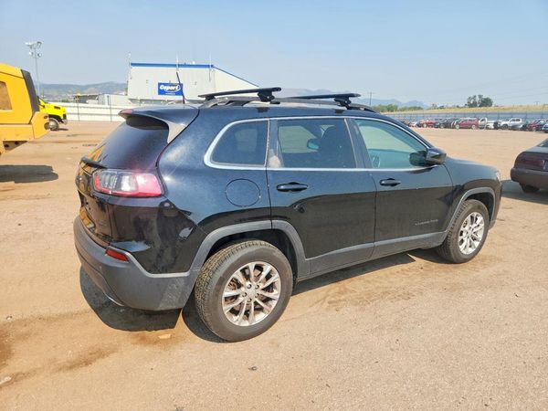 2019 JEEP CHEROKEE LATITUDE 4X4