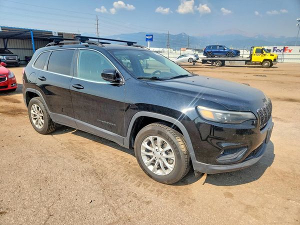 2019 JEEP CHEROKEE LATITUDE 4X4