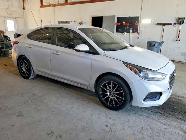 2019 HYUNDAI ACCENT SE and SEL