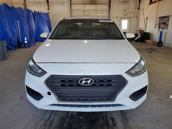 2019 HYUNDAI ACCENT SE and SEL