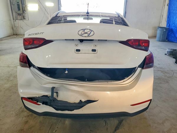 2019 HYUNDAI ACCENT SE and SEL