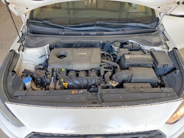 2019 HYUNDAI ACCENT SE and SEL