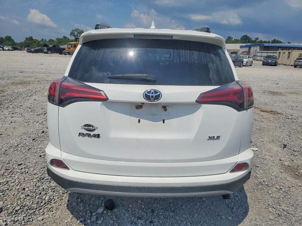 2018 TOYOTA RAV4 Adventure/XLE