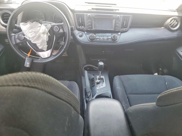 2018 TOYOTA RAV4 Adventure/XLE