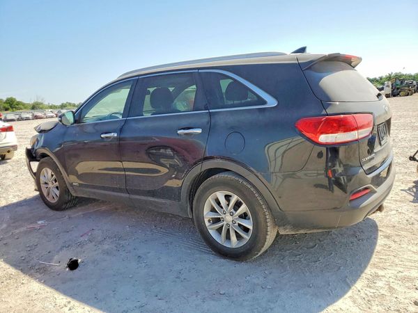 2017 KIA SORENTO L, LX