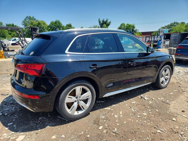 2018 AUDI Q5 quattro Premium Plus