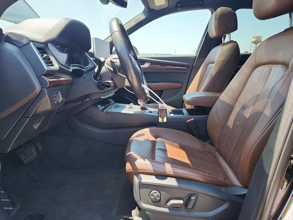 2018 AUDI Q5 quattro Premium Plus