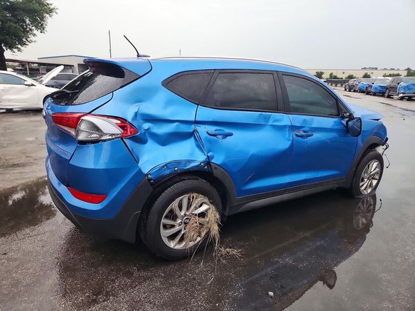 2016 HYUNDAI TUCSON