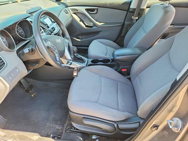 2016 HYUNDAI ELANTRA