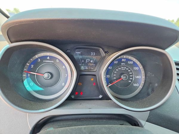 2016 HYUNDAI ELANTRA