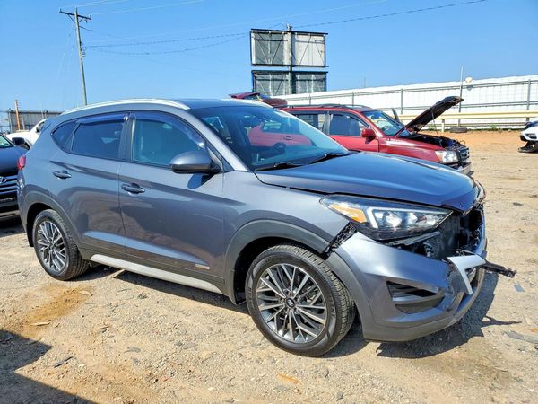 2019 HYUNDAI TUCSON