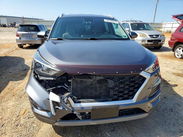 2019 HYUNDAI TUCSON