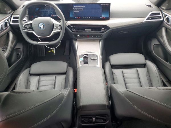 2025 BMW I4