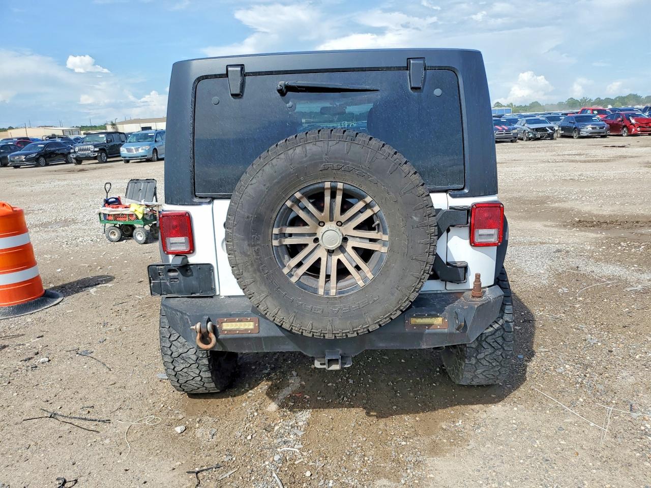 2017 JEEP WRANGLER UNLIMITED SPORT 4X4