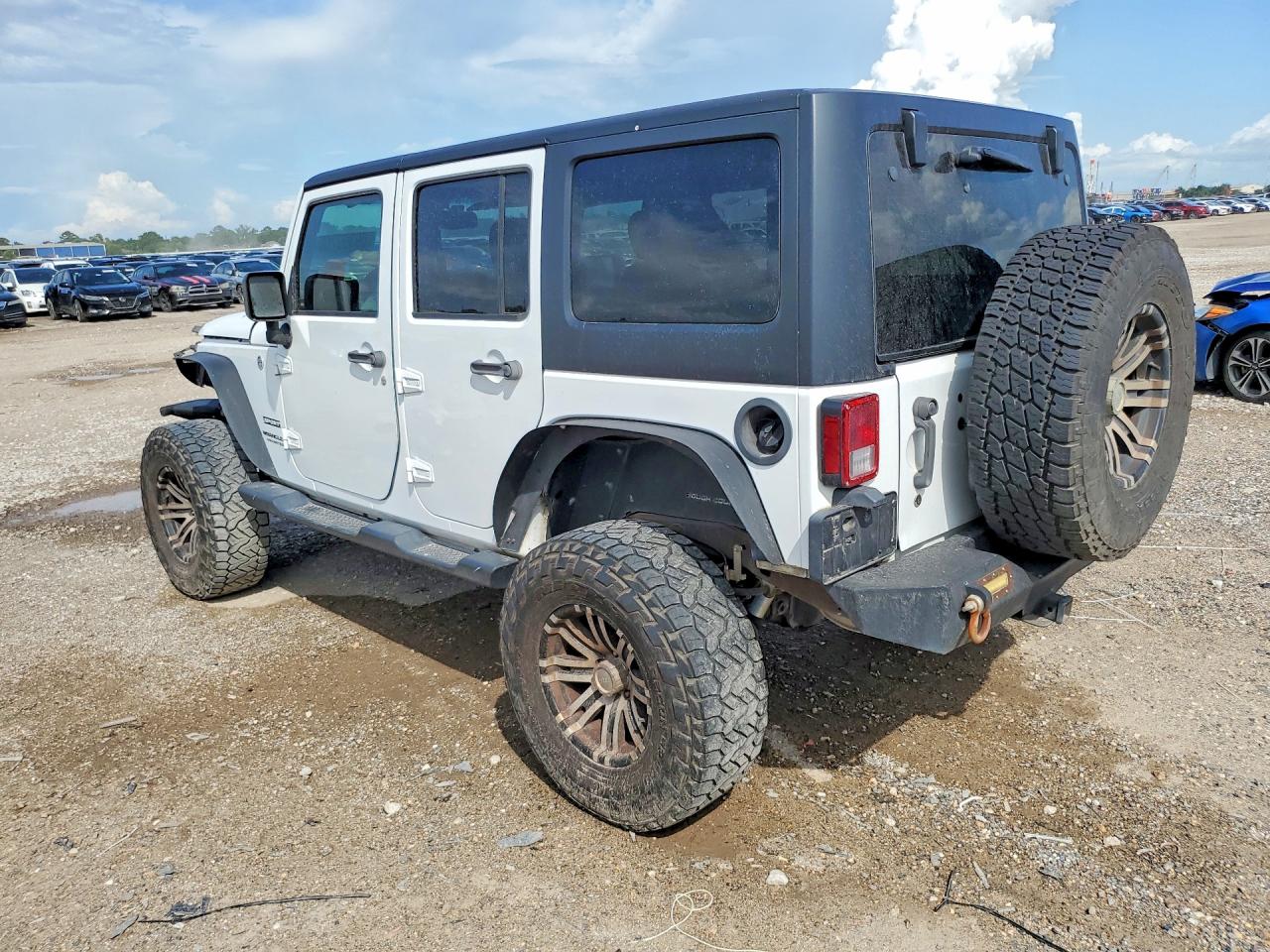 2017 JEEP WRANGLER UNLIMITED SPORT 4X4