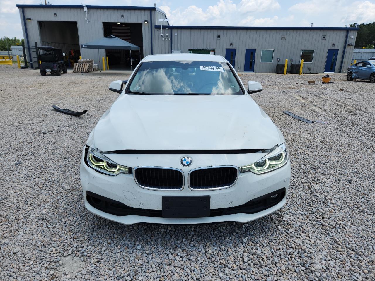 2018 BMW 320