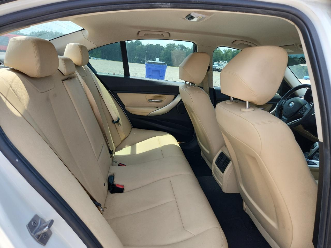 2018 BMW 320