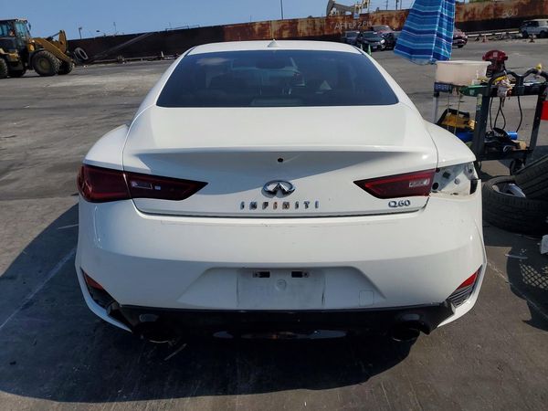 2017 INFINITI Q60