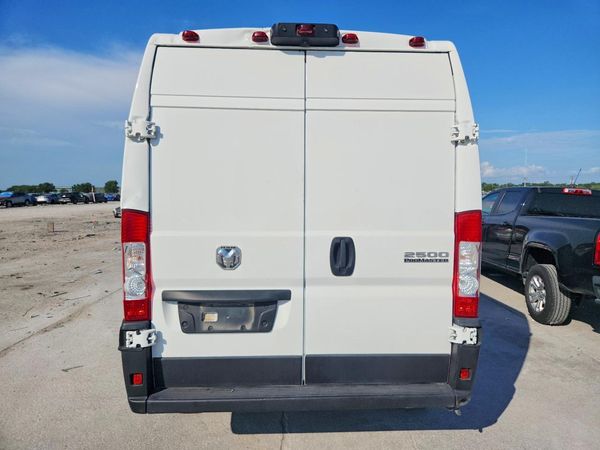 2024 RAM PROMASTER 2500