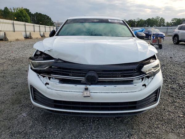 2024 VOLKSWAGEN JETTA