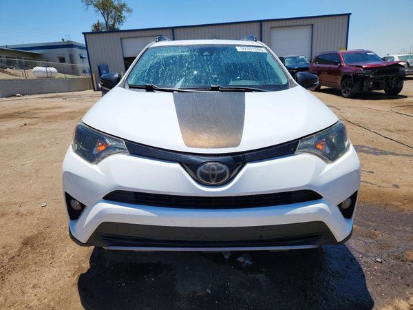 2018 TOYOTA RAV4 Adventure/XLE